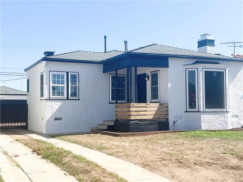 Photo of 8718 Cimarron Street, Los Angeles, CA 90047 (MLS # CV26222722)