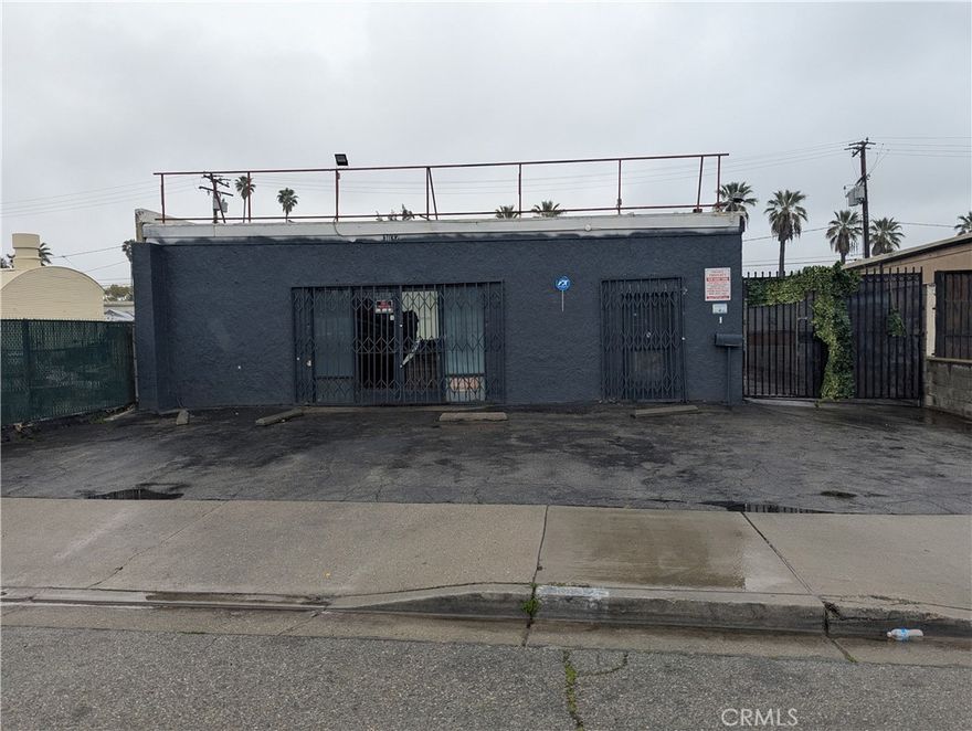 Industrial building Zoned M1 with 3,040sf of mostly open space with two detached restrooms. Owner last used the building as a bakery/tortilleria/meat market/produce and restaurant combined businesses three years ago. Features two walk-in coolers (unknown to be in working condition), two hoods (unknown to be in working condition), kitchen buildout area is available. Per seller, building features 3p, 220 and 110 electricity.  In need of TLC but solid structure.