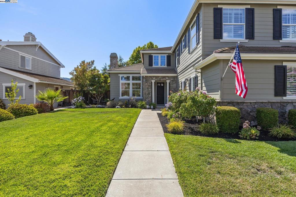 ROSE AVE ESTATES - Residential