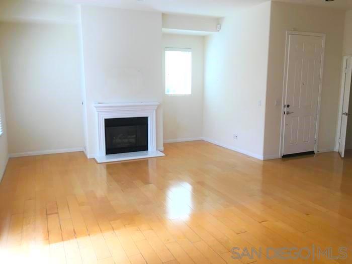 3872 Quarter Mile Drive