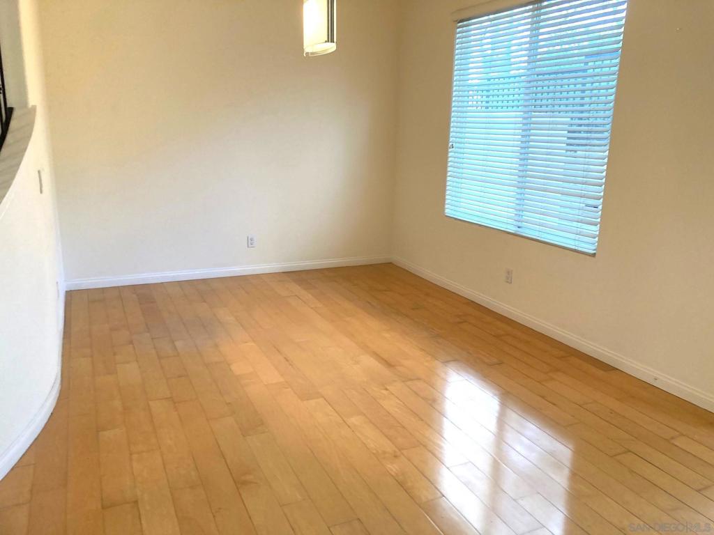 3872 Quarter Mile Drive