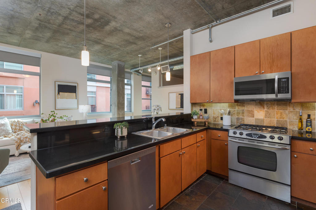 840 E Green Street 309