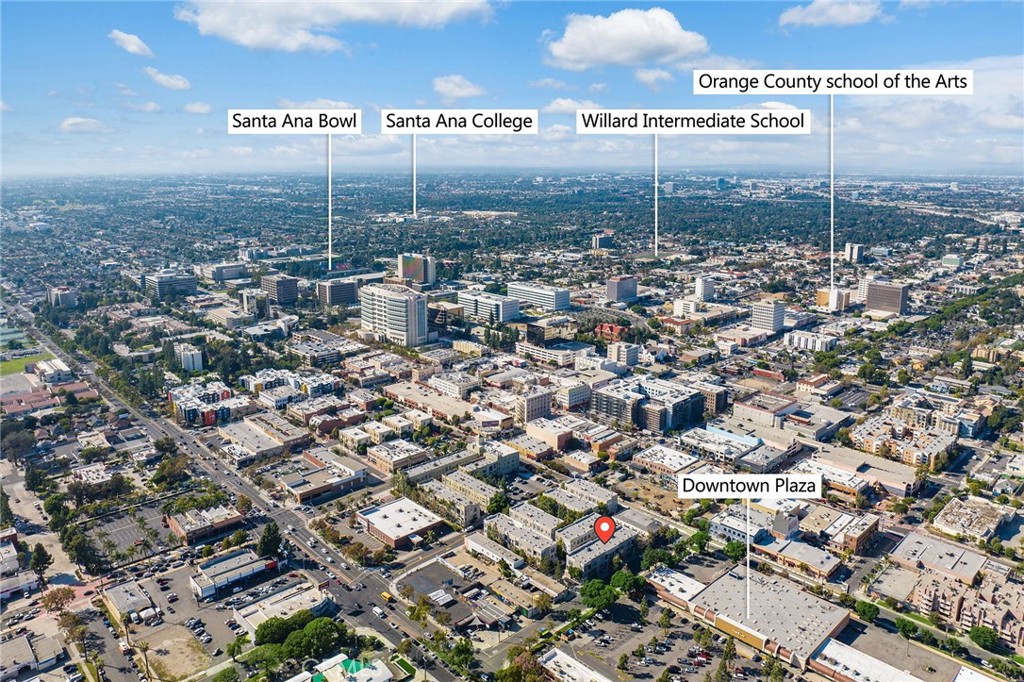 210 N Spurgeon Street