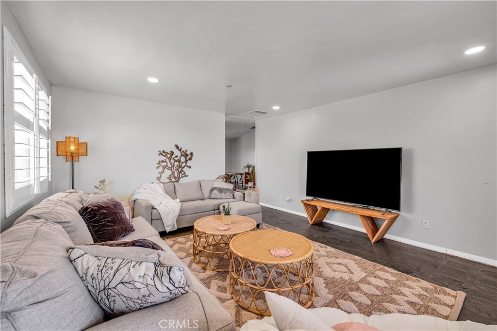 7381 Sunset Road