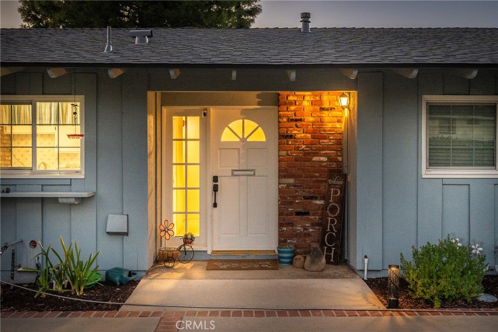 5321 Broken Hill Court