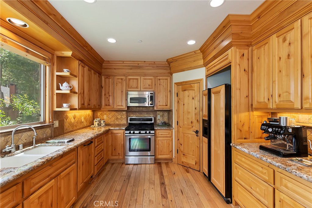 Arrowhead Woods (AWHW) - Residential