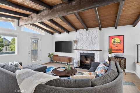 Photo of 1752 Dixon Street, Redondo Beach, CA 90278 (MLS # SB25081914) Photo of 1752 Dixon Street, Redondo Beach, CA 90278 (MLS # SB25081914)