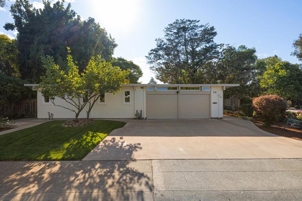 716 Gailen Avenue