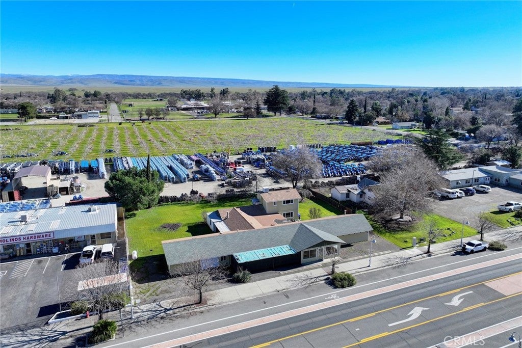 7918 HWY 99 E
