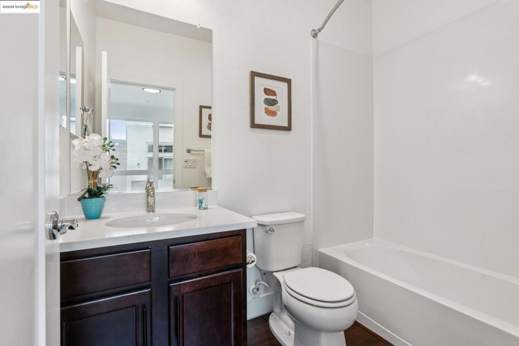 EL CERRITO - Residential