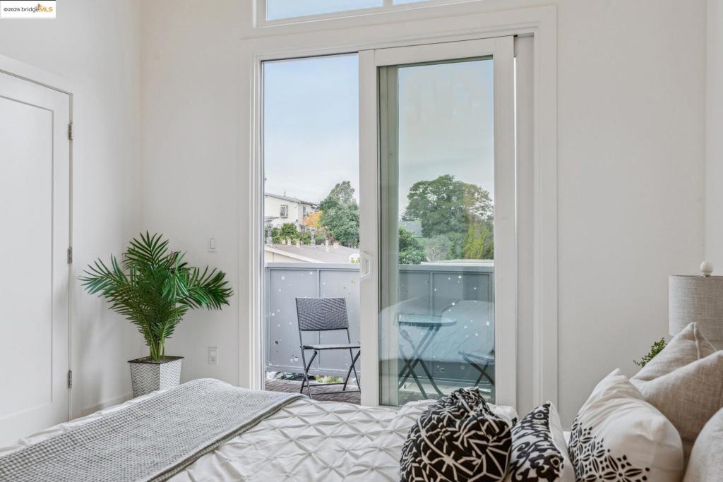 EL CERRITO - Residential