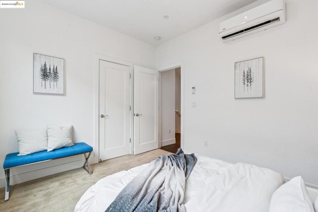 EL CERRITO - Residential