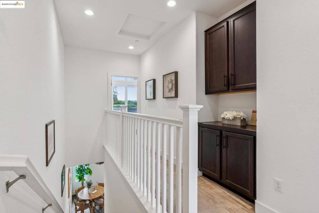 EL CERRITO - Residential