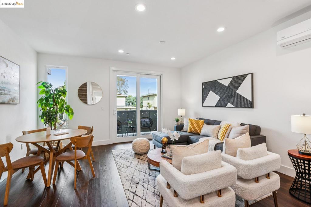 EL CERRITO - Residential