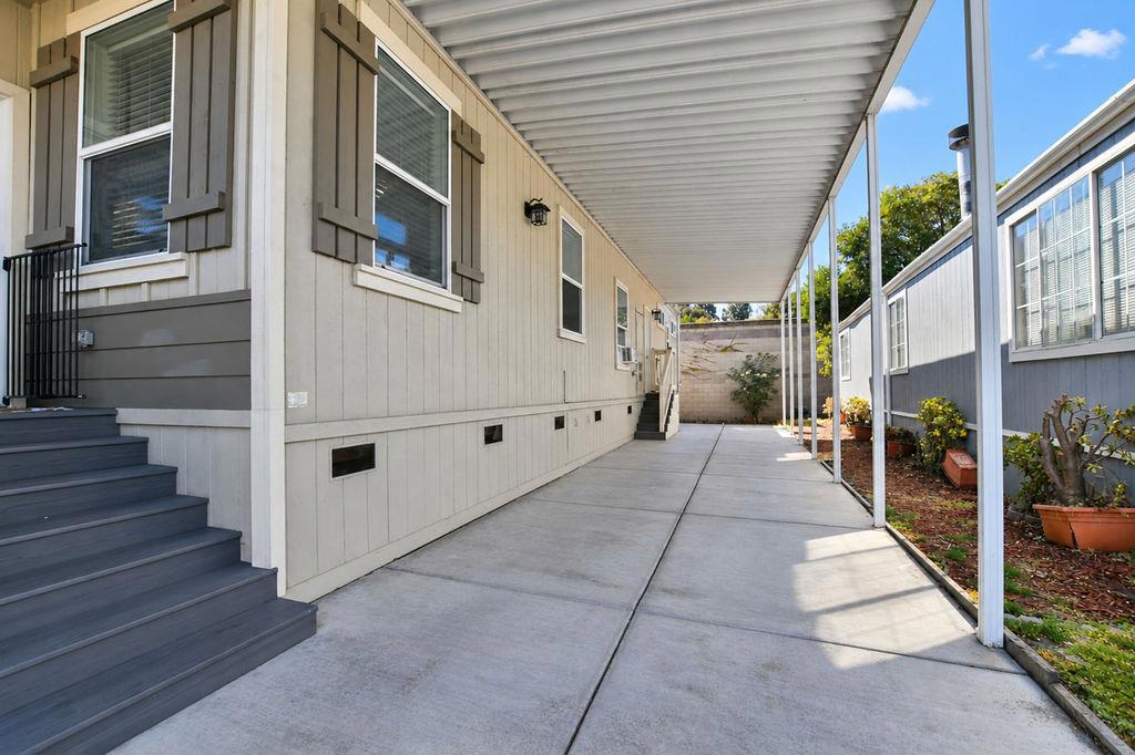 2151 Oakland Road 89