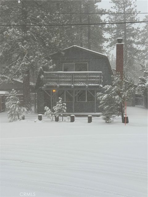 Photo of 41385 Eastwood Road, Big Bear Lake, CA 92315 (MLS # IG26029072)