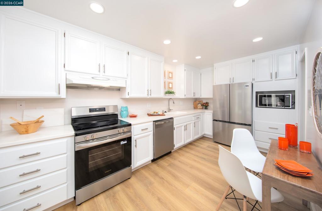 600 Terra California Dr 4