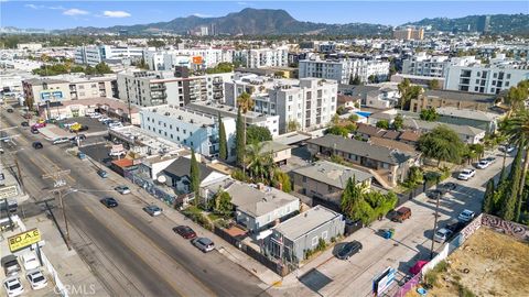 Photo of 11170 Burbank Boulevard, North Hollywood, CA 91601 (MLS # PW25162801) Photo of 11170 Burbank Boulevard, North Hollywood, CA 91601 (MLS # PW25162801)