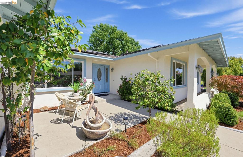 173 Joaquin Circle