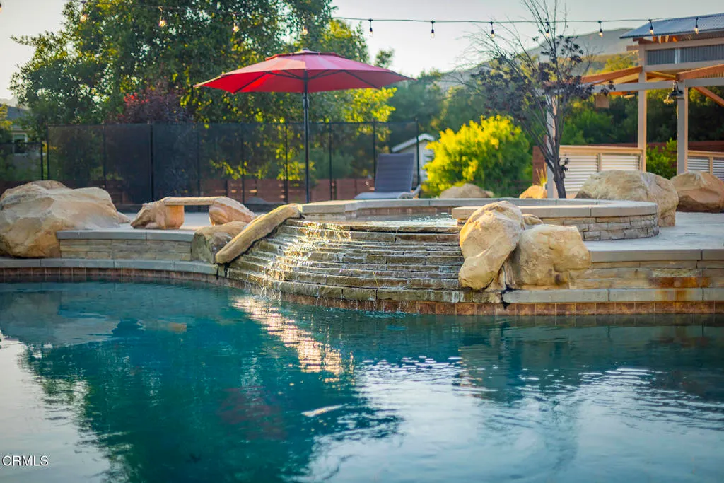 Ojai, California 93023, United States, 4 Bedrooms Bedrooms, ,3 BathroomsBathrooms,Residential,Active,180126