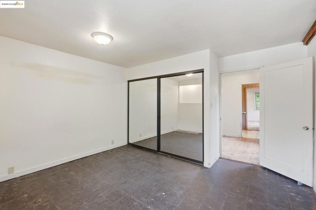 PARKMEAD AREA - Residential