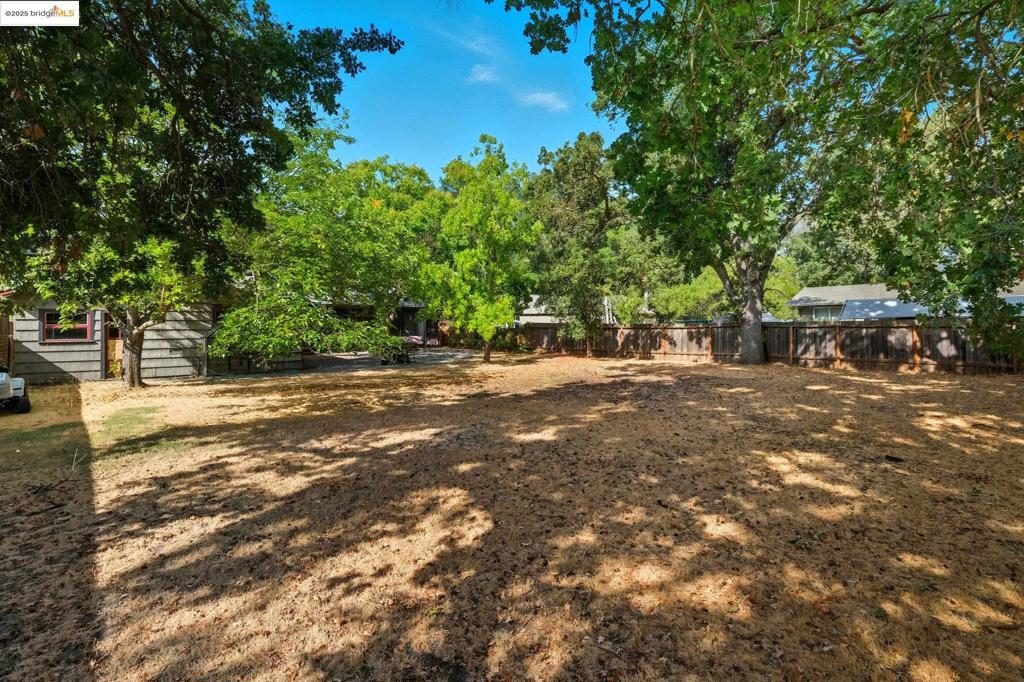 PARKMEAD AREA - Residential