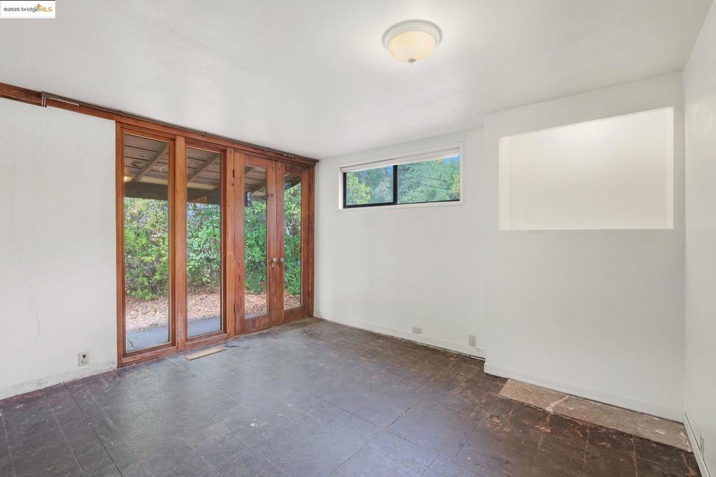 PARKMEAD AREA - Residential