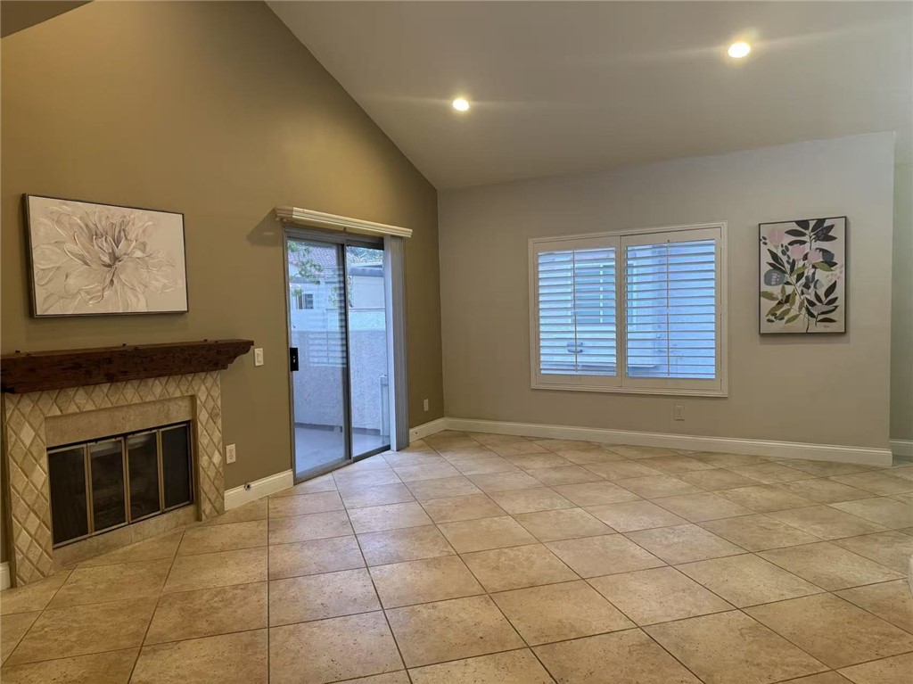 Welcome to this beautifully remodeled 2-bedroom, 1-bathroom townhome in the desirable Cimmarron Oaks community! This upgraded home features a bright living room with vaulted ceilings, a cozy fireplace, and open spacious floor plan. Enjoy community amenities such as a pool, spa, and tennis court. Conveniently located near parks, top-rated schools, and easy freeway access.