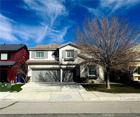 Photo of 43834 Firewood Way, Lancaster, CA 93536 (MLS # SR26043146)