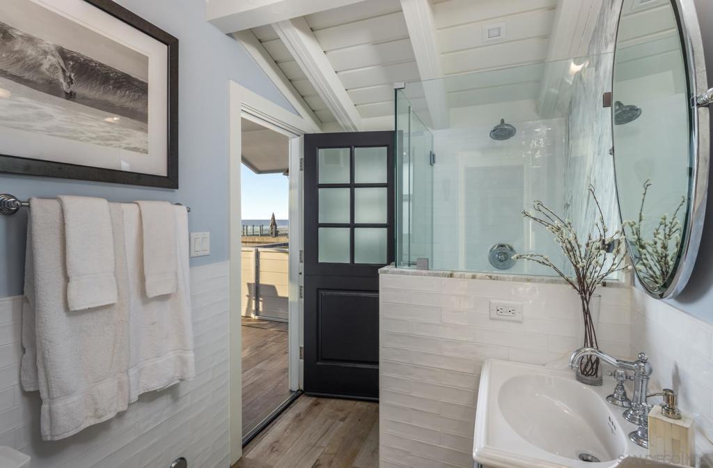 Del Mar - Residential