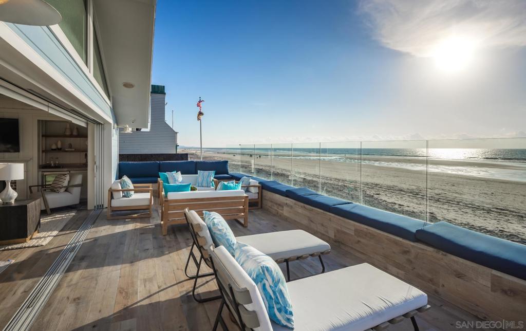 2050 Ocean Front