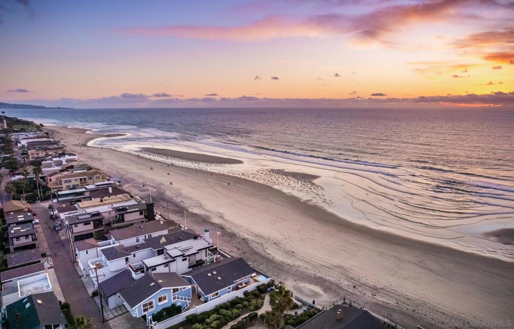 Del Mar - Residential