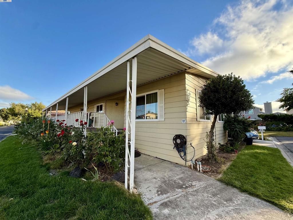 Properties 1 29255 Harpoon way