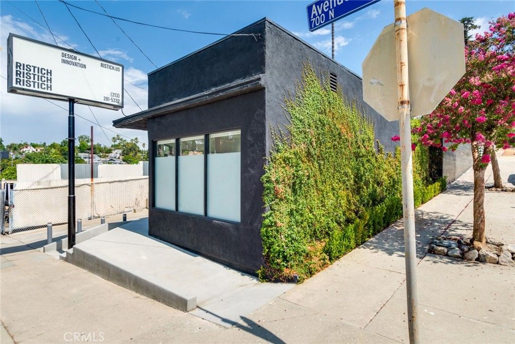 Photo of 768 N Avenue 50 Ave, Los Angeles, CA 90042 (MLS # OC25197606)