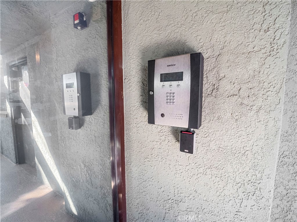 Eastside (ES) - Residential