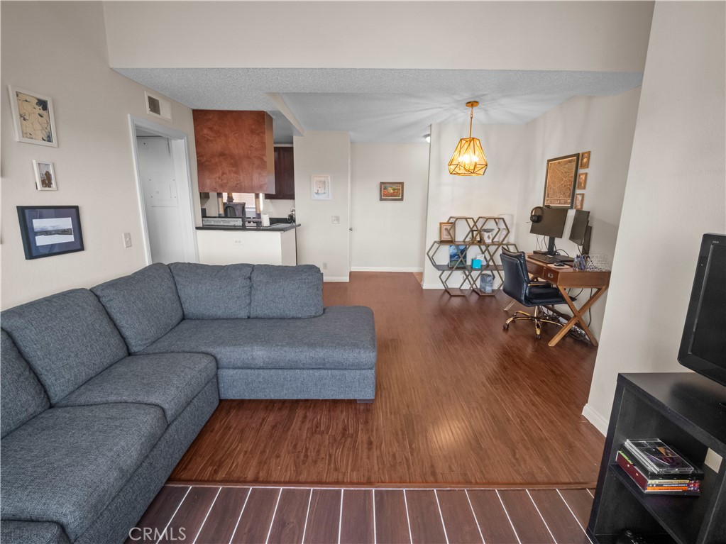 Eastside (ES) - Residential