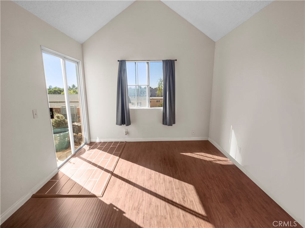 Eastside (ES) - Residential