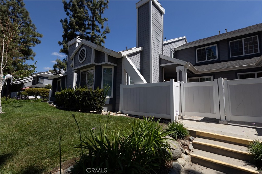 1641 Dimas Ct
