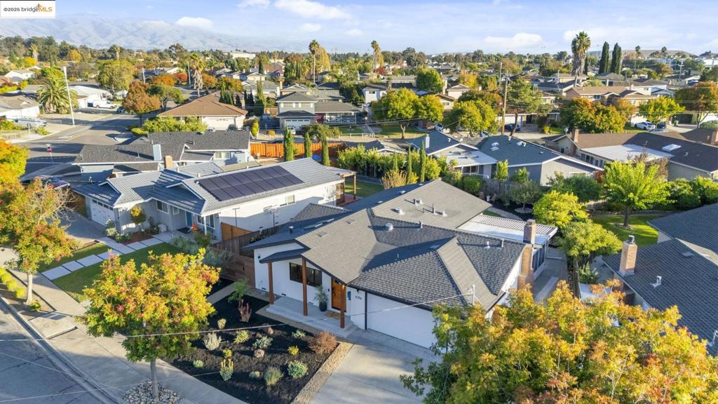 MOWRY WEST - Residential