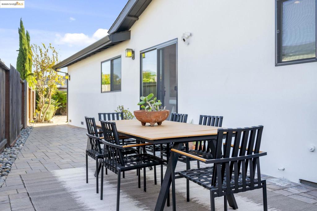 MOWRY WEST - Residential