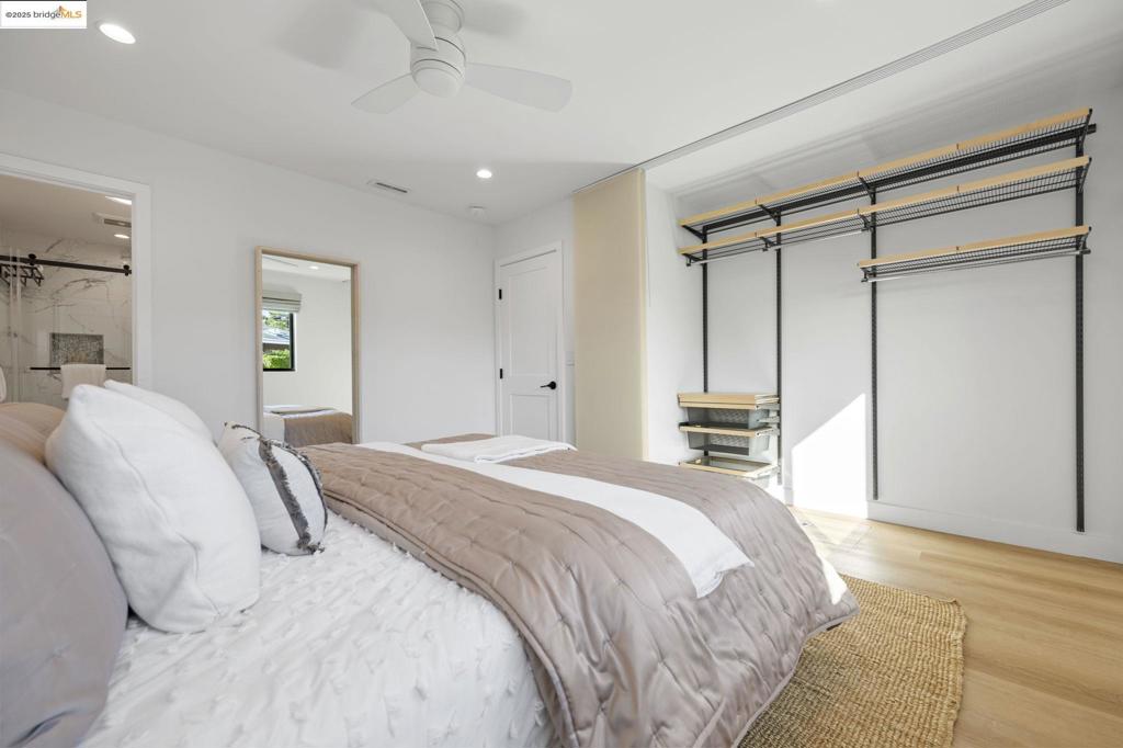 MOWRY WEST - Residential