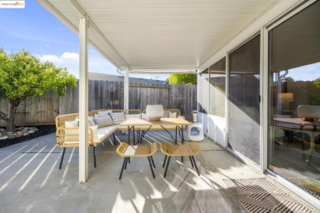 MOWRY WEST - Residential