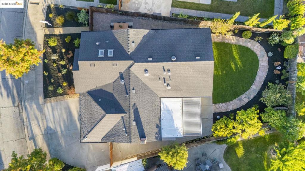 MOWRY WEST - Residential