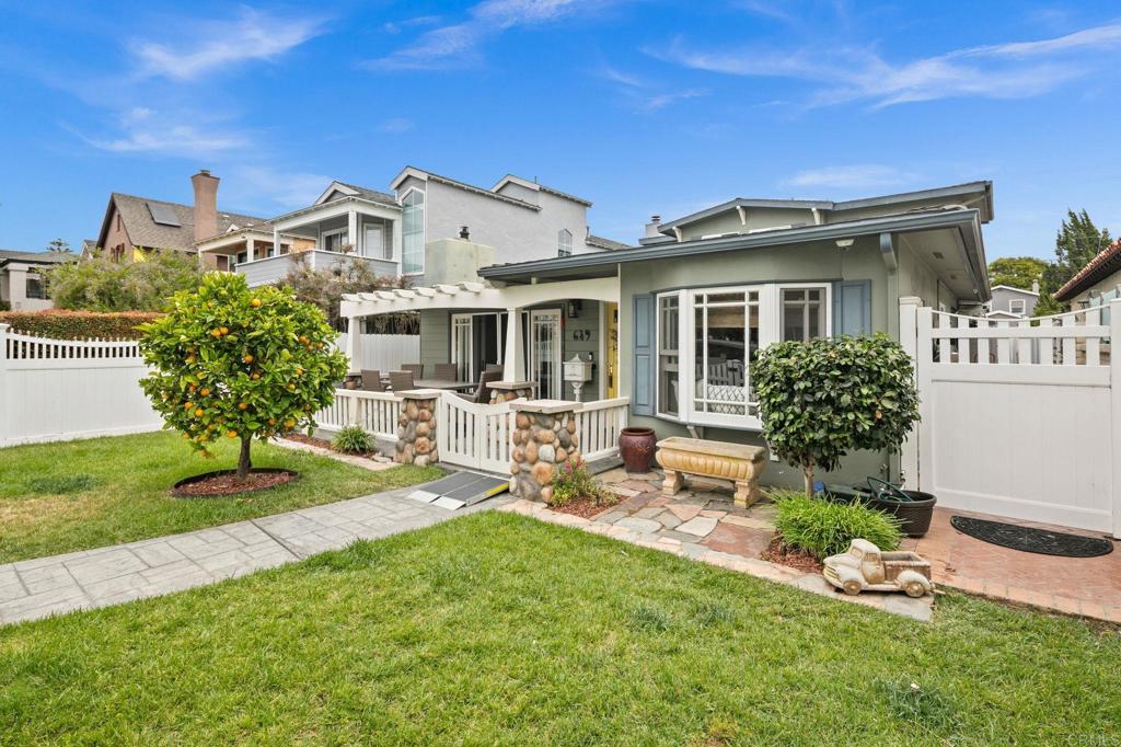 649 I Avenue