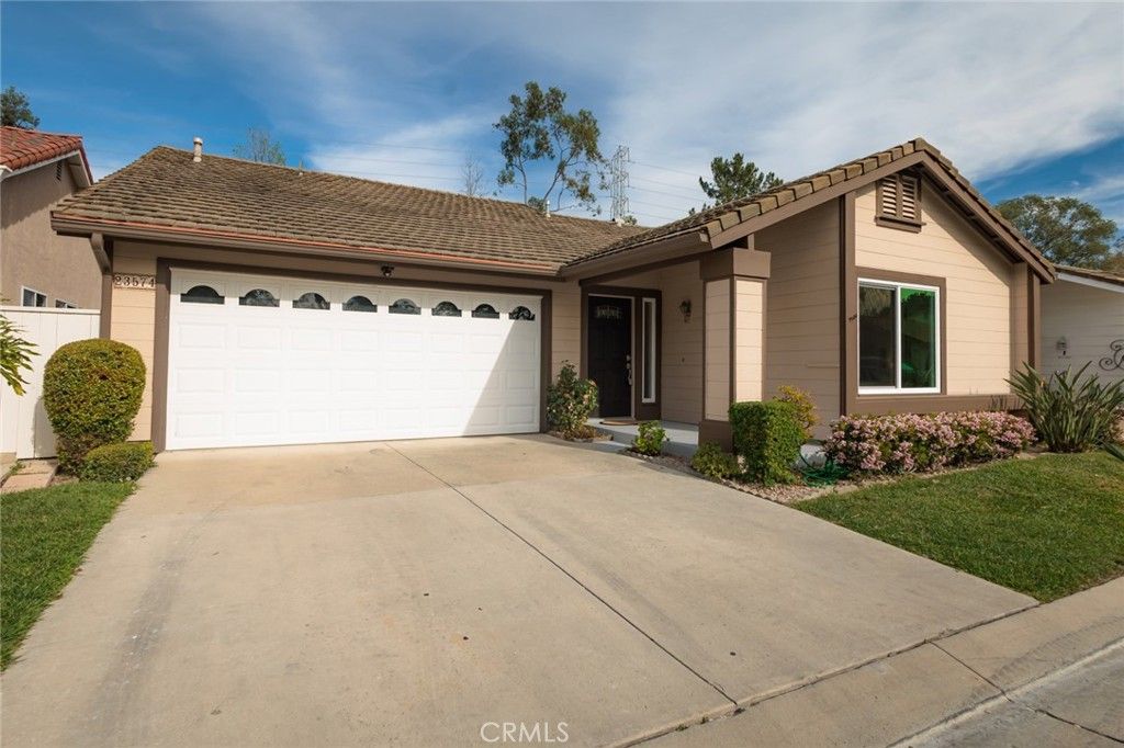 Photo of 23574 Villena, Mission Viejo, CA 92692 (MLS # SW26056111)