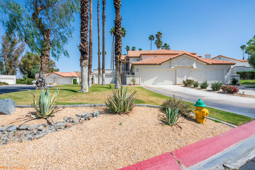 292 Desert Falls Drive E