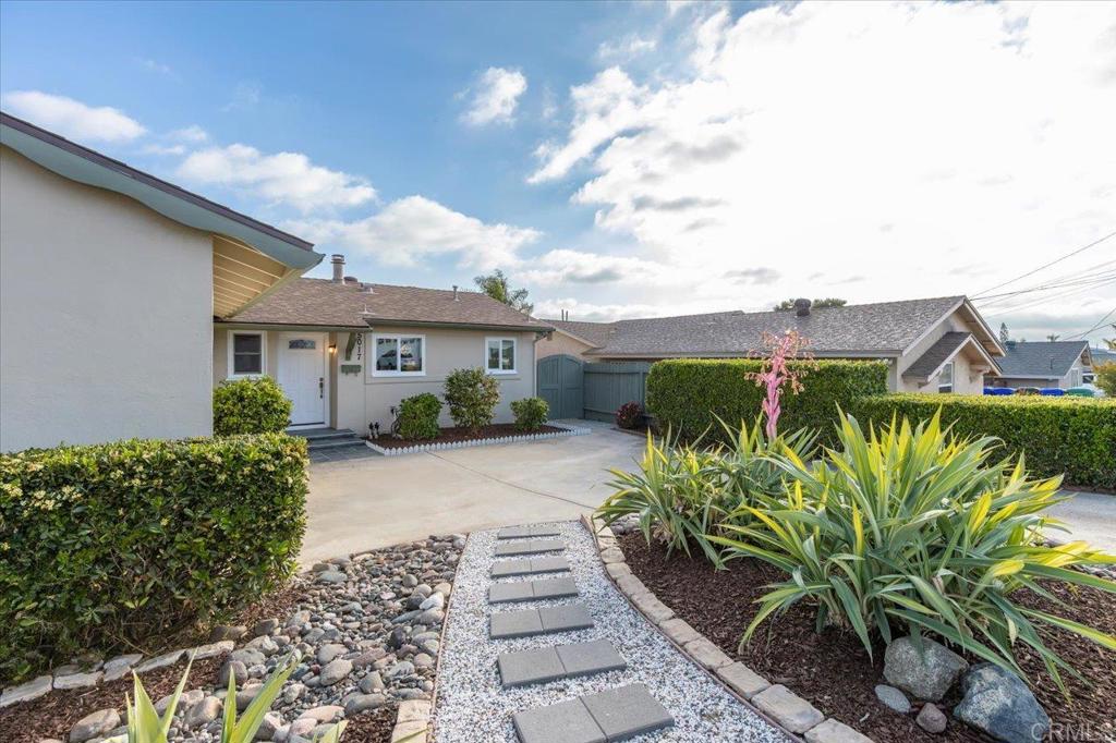 5017 Mount Gaywas Drive