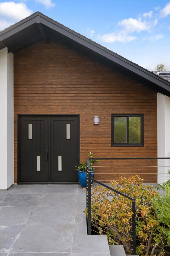 1136 Parrott Drive