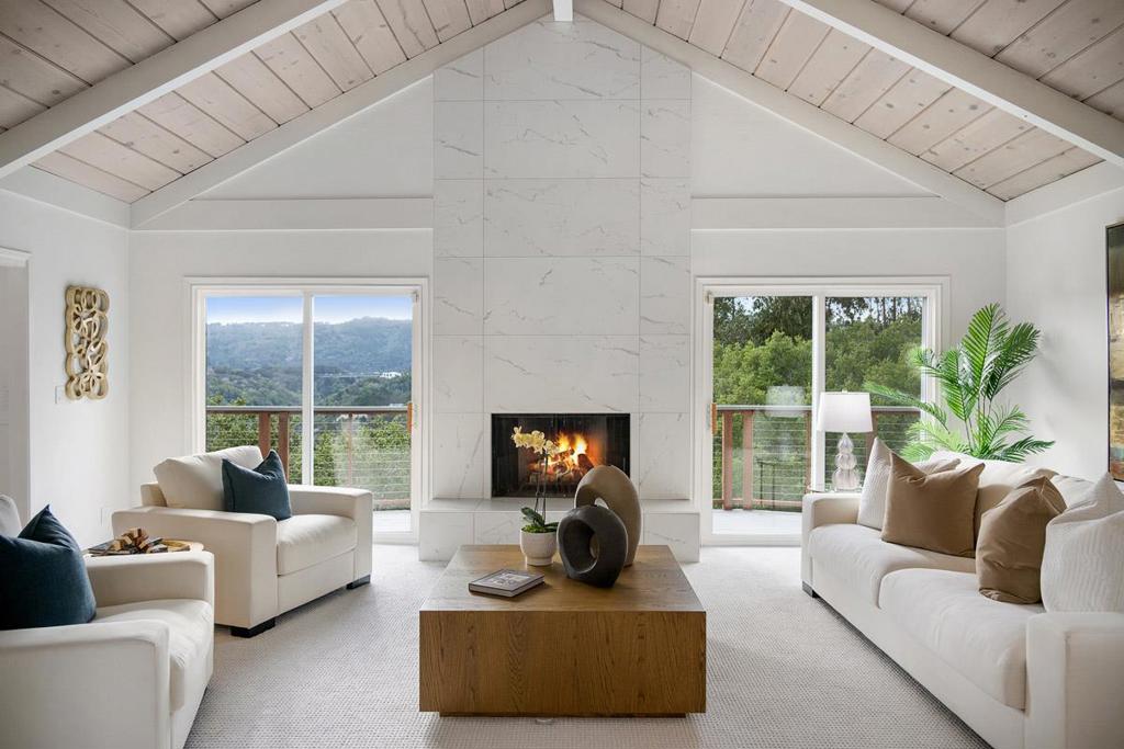 1136 Parrott Drive