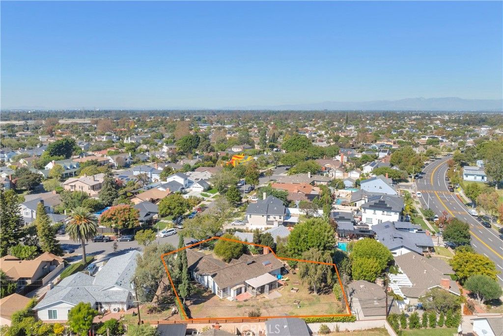 Photo of 3162 Inverness Drive, Rossmoor, CA 90720 (MLS # NP25242801)